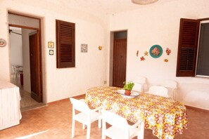 Apartment, 3 Bedrooms | Terrace/patio - Casa Lisa a due passi dal mare con ampio giardino (San Vito Lo Capo)