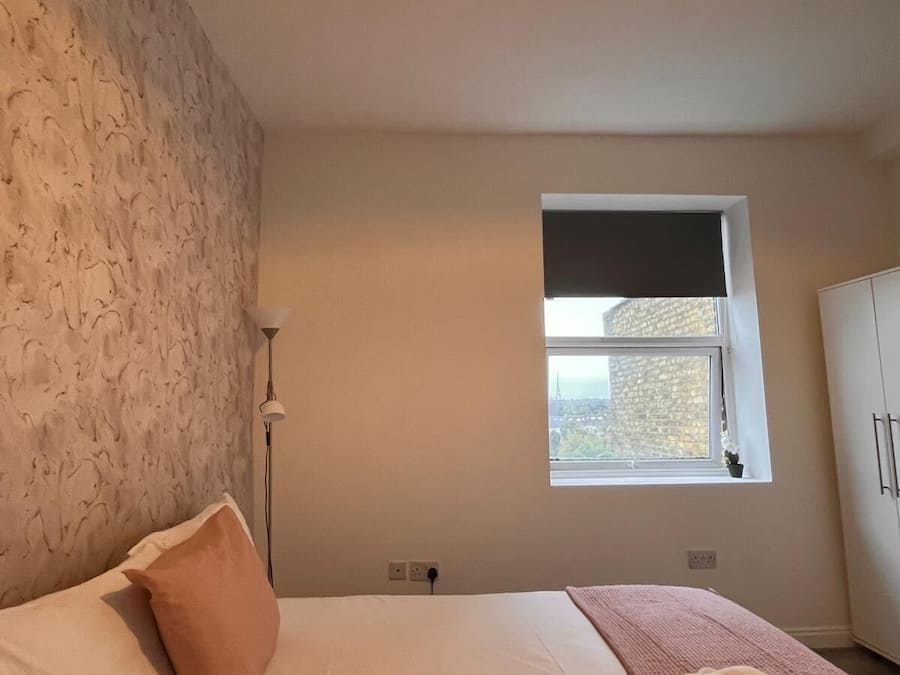 Standard Double Room | Free WiFi, bed sheets