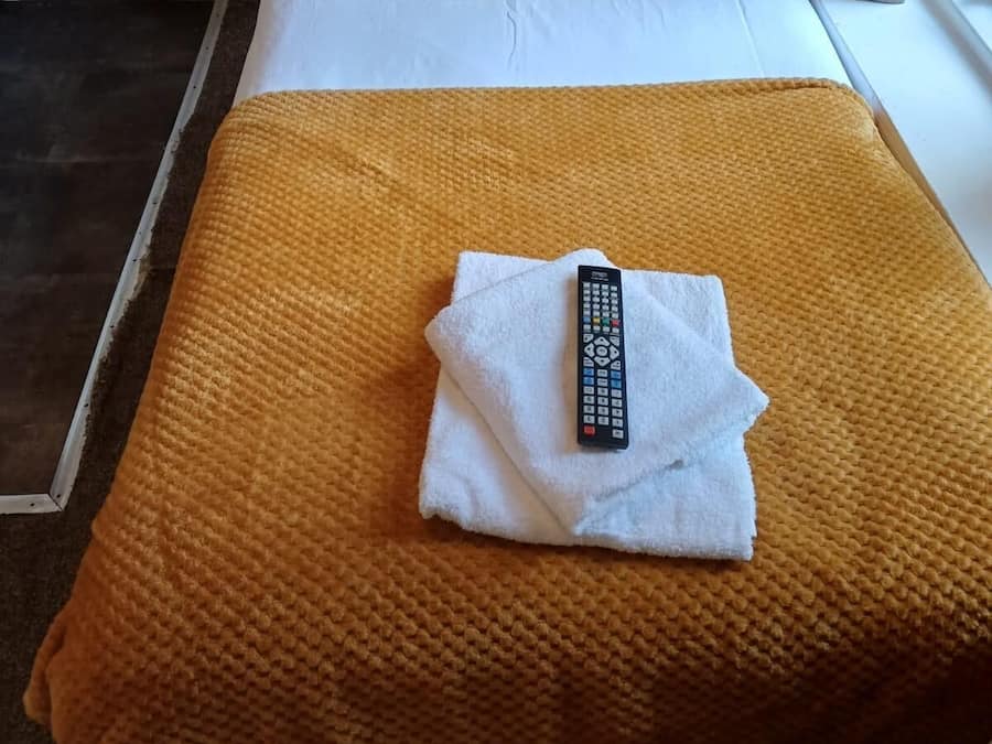 Enkeltrom – basic | Wi-fi (inkludert) og sengetøy