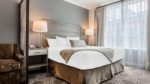 1 chambre, fer et planche à repasser, accès à Internet, literie fournie
