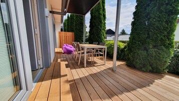 Apartment, 2 Bedrooms | Terrace/patio