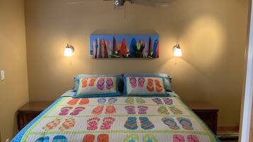 1 slaapkamer, een strijkplank/strijkijzer, reisbedje, gratis wifi