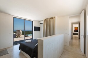 4 chambres, fer et planche à repasser, accès Internet, draps fournis