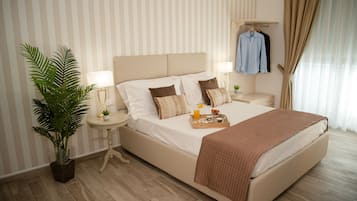 Down duvets, memory-foam beds, minibar, in-room safe