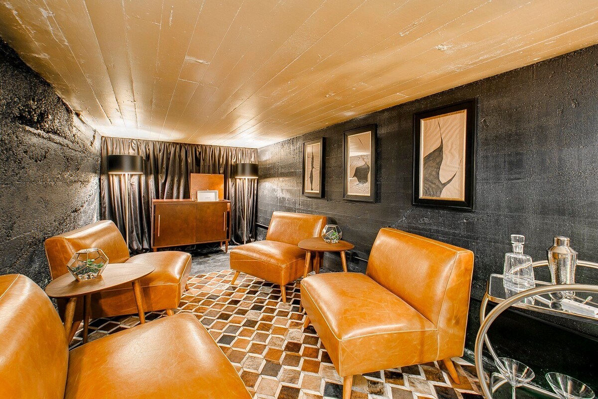 #HabitueHomes - The Brandy Alexander - Pool Table!