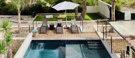 Piscine extérieure, piscine chauffée