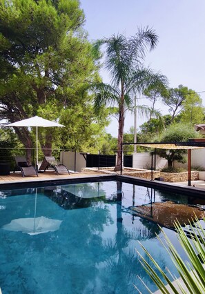 Piscine extérieure, piscine chauffée