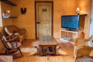 Family Suite (Western) | Living area