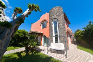 Voorkant van accommodatie