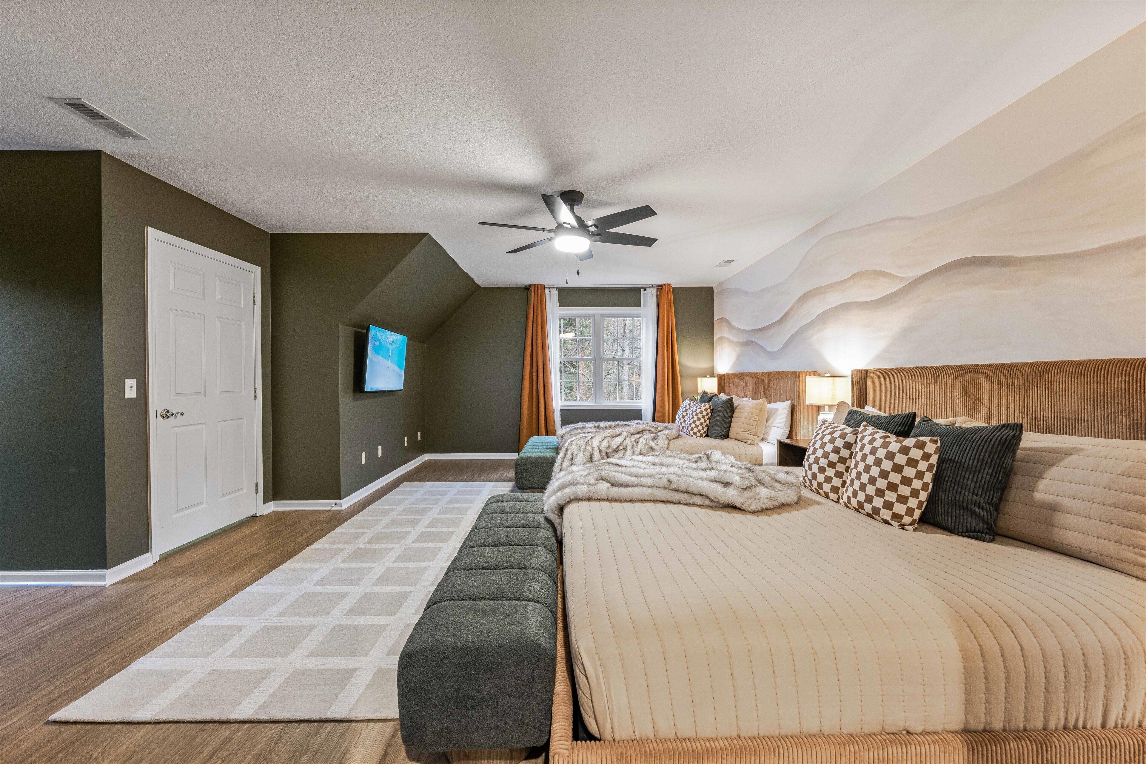 5 bedrooms, iron/ironing board, travel cot, WiFi