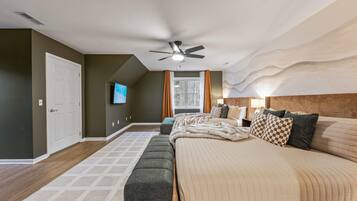 5 bedrooms, iron/ironing board, travel cot, WiFi