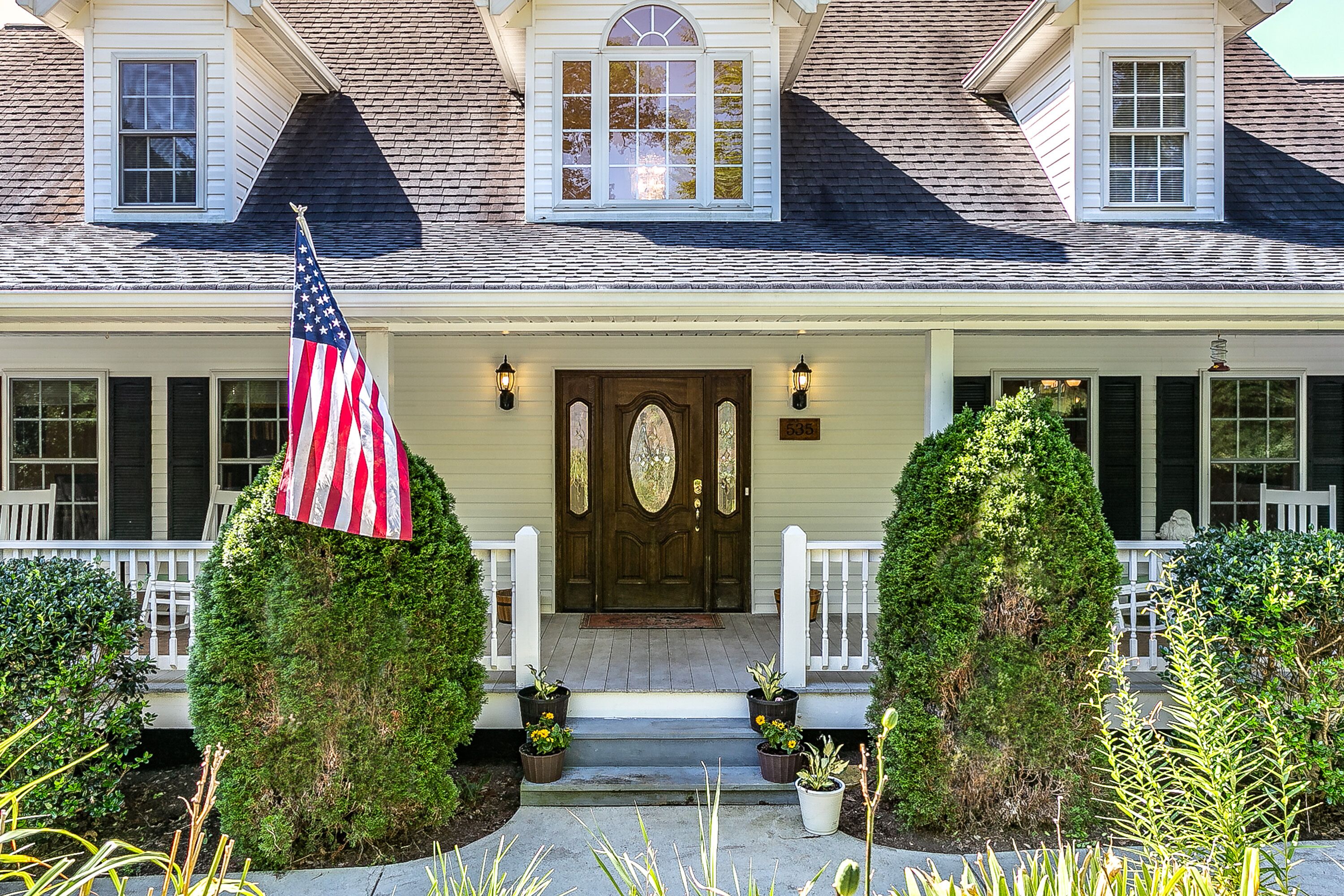 تفاصيل الفندق من الخارج