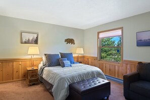 3 quartos, acesso de cortesia à internet, roupa de cama