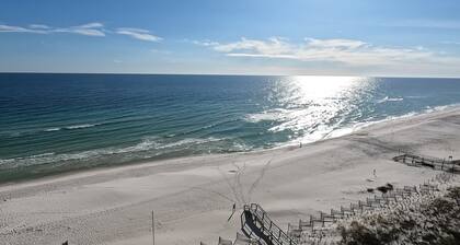 Perdido Sun Resort Penthouse 1002 indoor Pool