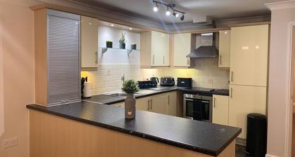 River/Meadow View Apartment - Little Paxton