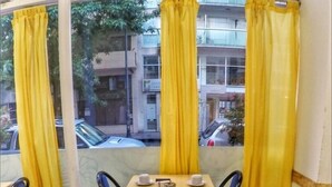 Breakfast area - Hotel Atlantic (Mar del Plata)