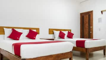 Standard Room, 2 Double Beds