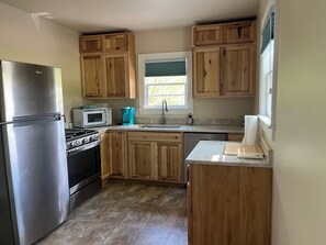 電子レンジ、オーブン、コンロ、食器洗い機