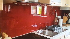 Fridge, oven, stovetop, dishwasher - Apartments Viktorija (Supetar)