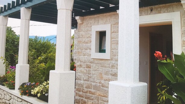 Exterior - Apartments Viktorija (Supetar)
