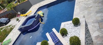 CASA AZUL BERTIOGA CONDOMINIUM BEACH ADDRESS VERY SAFETY AND COMFORT