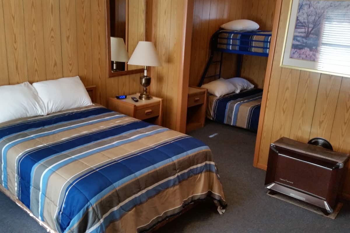 Family Double Room, 2 Bedrooms | Free WiFi