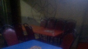 Free daily continental breakfast - Club Mamis (Sagana)