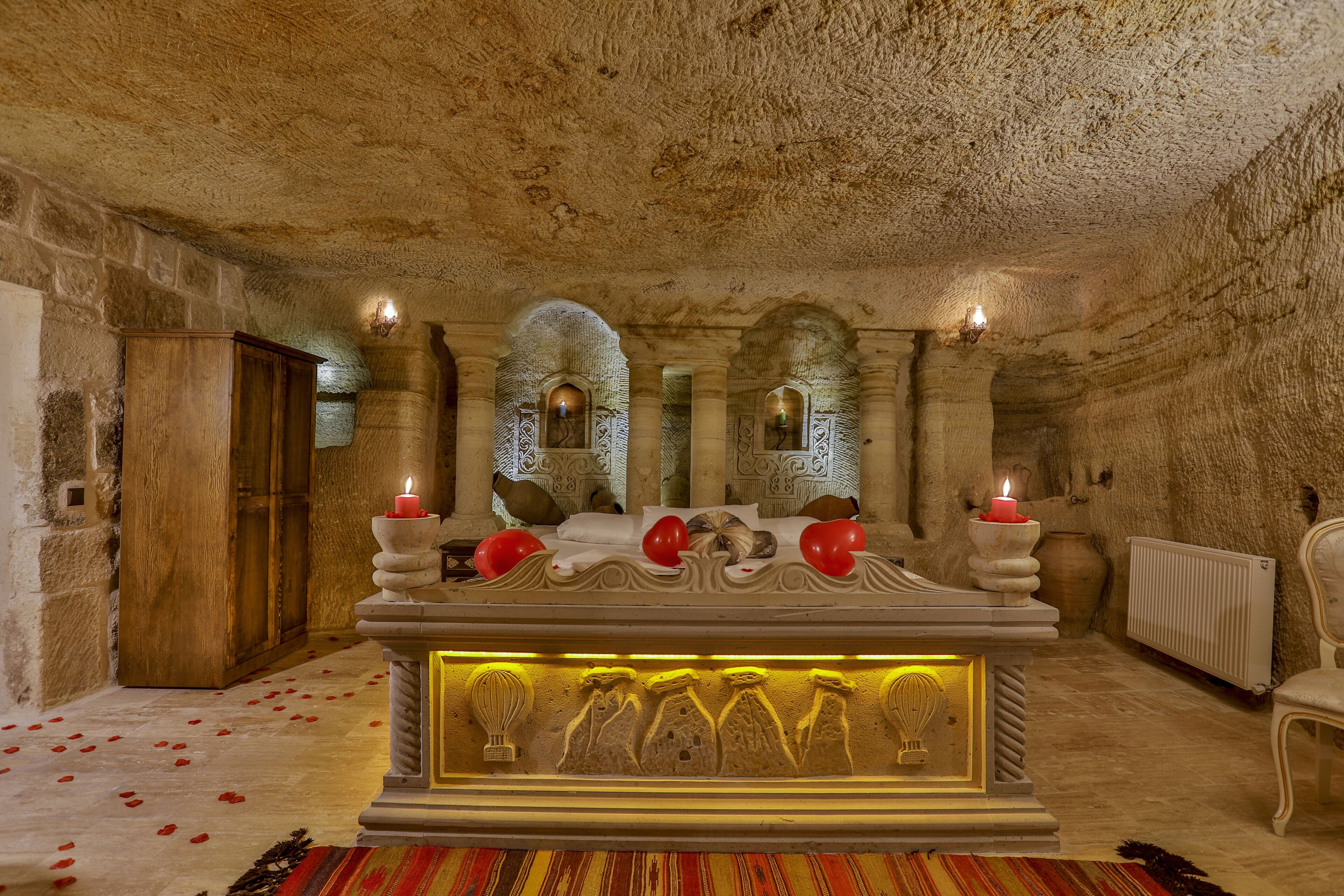 premium suite, 1 double bed, courtyard area (1,5) | interior