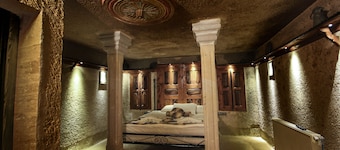Casia Cave Suites