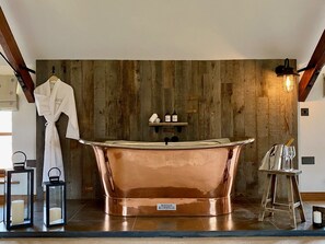 Deluxe Cottage, Private Bathroom, Garden View (The Coach House) - Old Hall Country Breaks (King's Lynn)