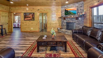 Cabin dành cho gia đình | Phòng khách | TV màn hình phẳng