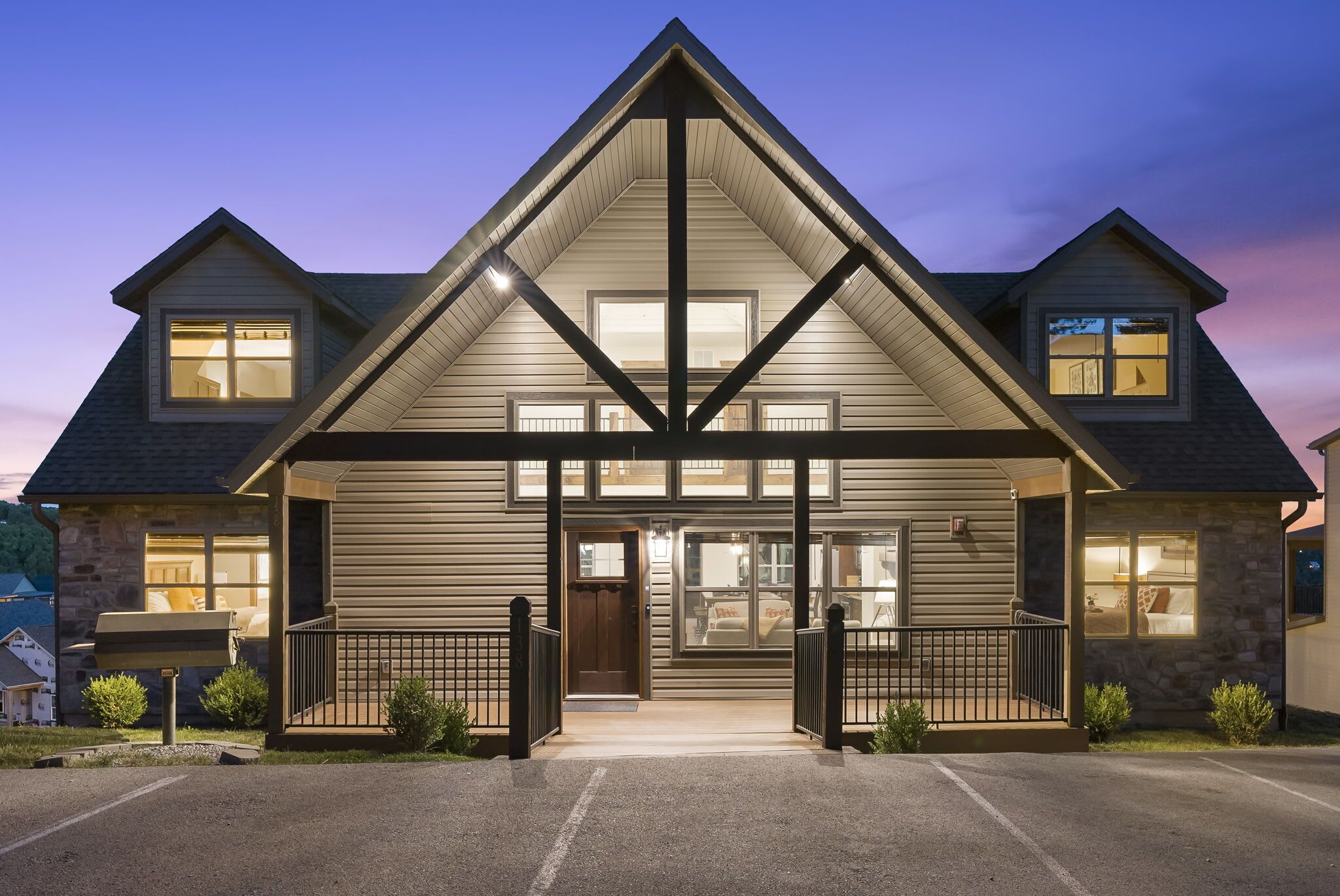 Lake View Escape - Sleeps 22, Game Room, Indoor Pool