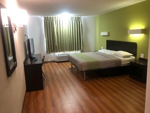 Memory foam beds, free WiFi - Shadeland Inn Indianapolis (Indianapolis)