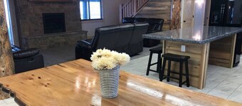 Sawtelle Lodge - Slodge