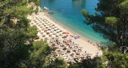 Torre Simone villa with swimming pool, private beach and tennis
