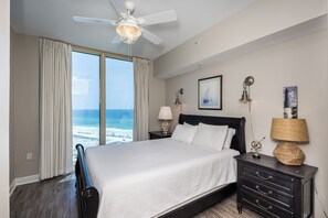 2 soverom, strykejern/-brett, wi-fi og sengetøy