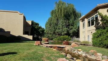 Enceinte de lâhĂ©bergement