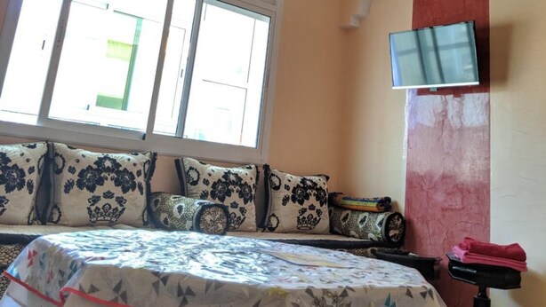 2 Schlafzimmer, Bügeleisen/Bügelbrett, kostenlose Babybetten