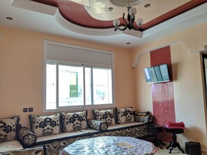 Smart TV - Family Appart BA (Kenitra)