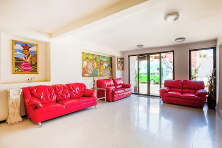 Lobby. OYO Hotel Rey David, Oaxaca