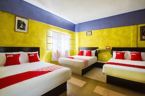 Iron/ironing board, free WiFi, bed sheets - OYO Hotel Rey David, Oaxaca (Ocotlán de Morelos)