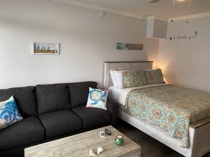 Iron/ironing board, free WiFi, bed sheets