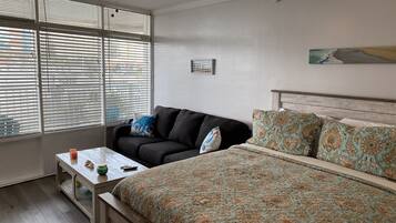 熨斗/熨衣板、免费 WiFi、床单