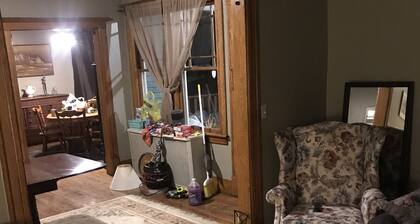 Berkshire Ski House / Pittsfield
