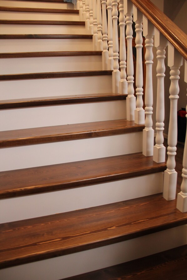 Staircase - Caspian Villa near Beach (Baku)