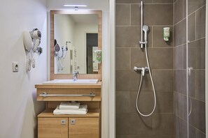 Hair dryer - Chambre Confortable et Abordable près du RER (Rueil Malmaison)