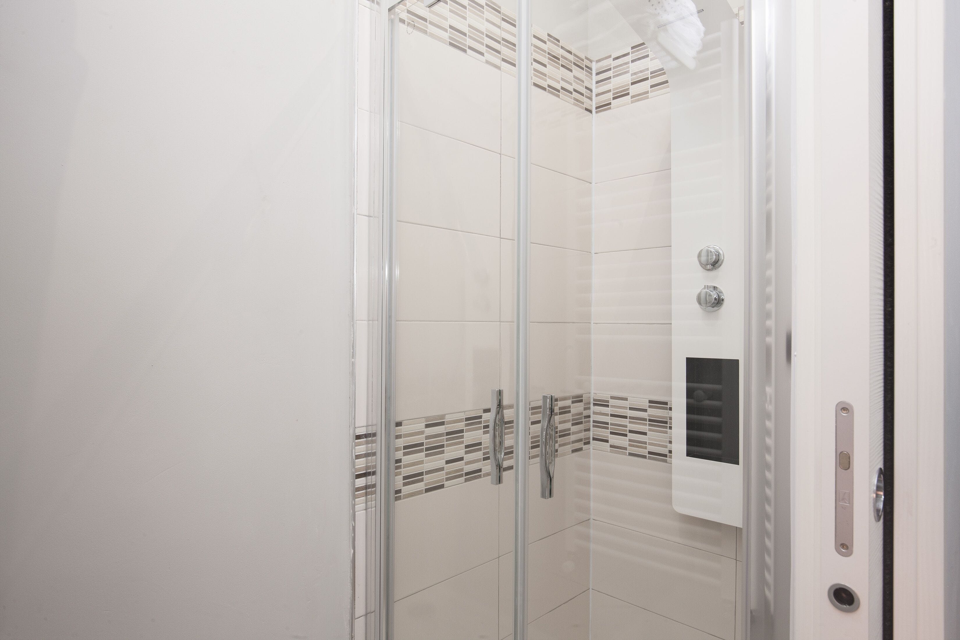 Foto - Simon’ Secret