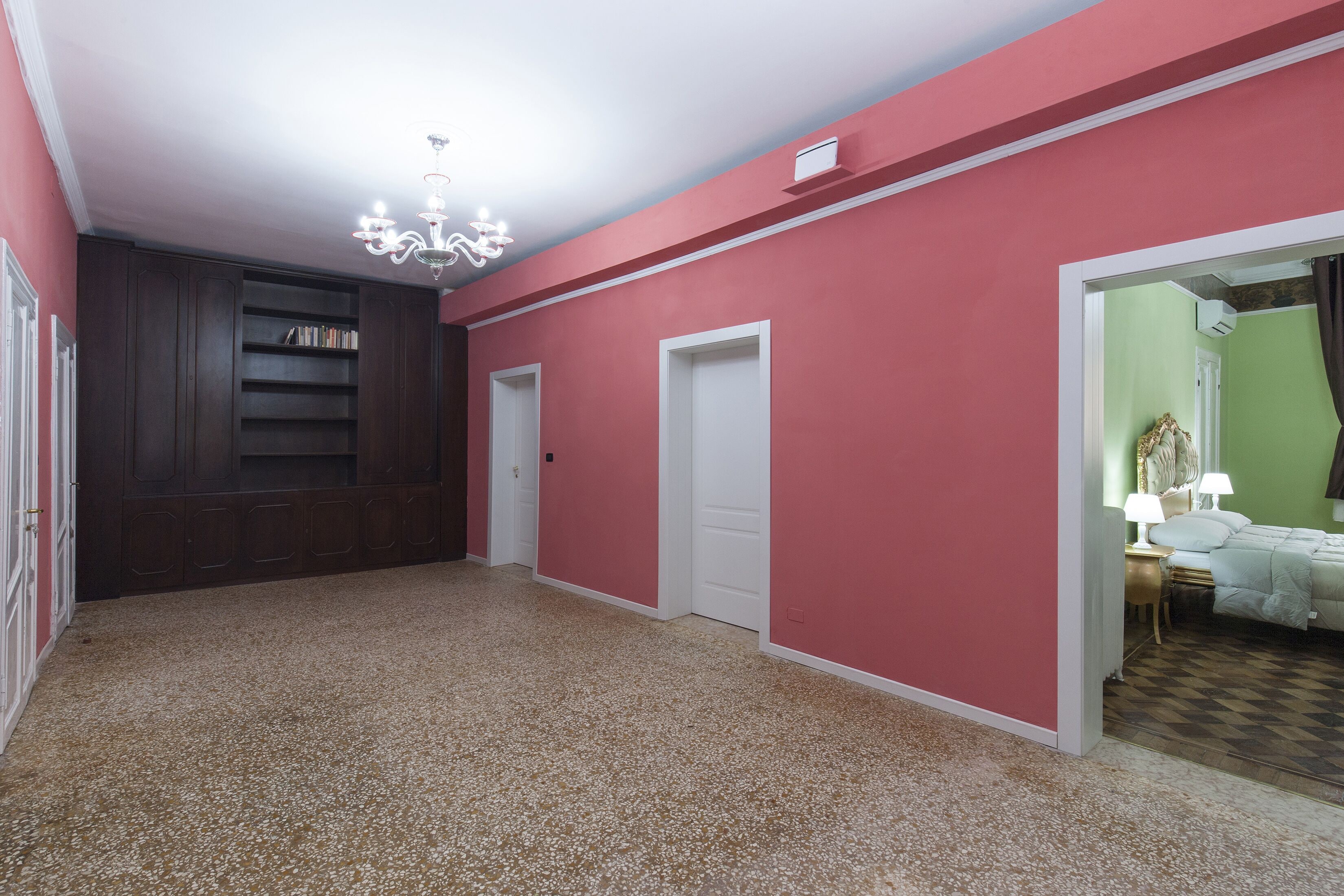 Foto - Simon’ Secret