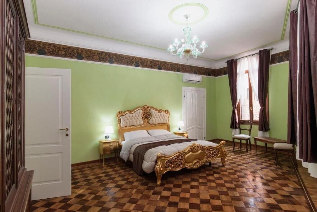 Foto - Simon’ Secret