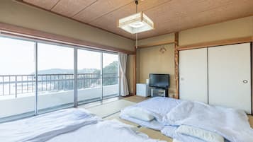 Japanese Room- Quintuple | Free WiFi